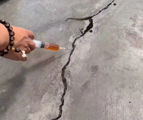 舞钢混凝土裂缝修补技术详解​